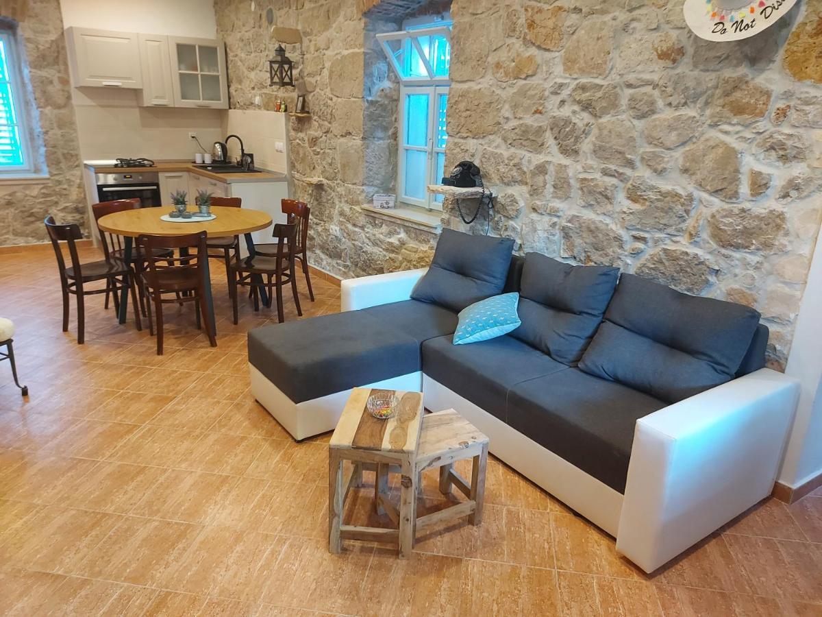 Holiday Home Pepe Banj 외부 사진